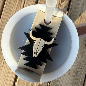 Black and Cream Bull Skull Western Stanley Tumbler Topper